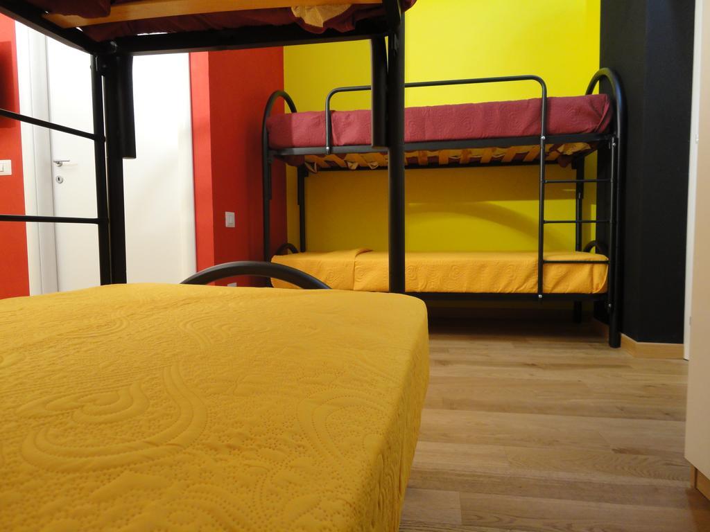 Pavia Ostello Luaran gambar